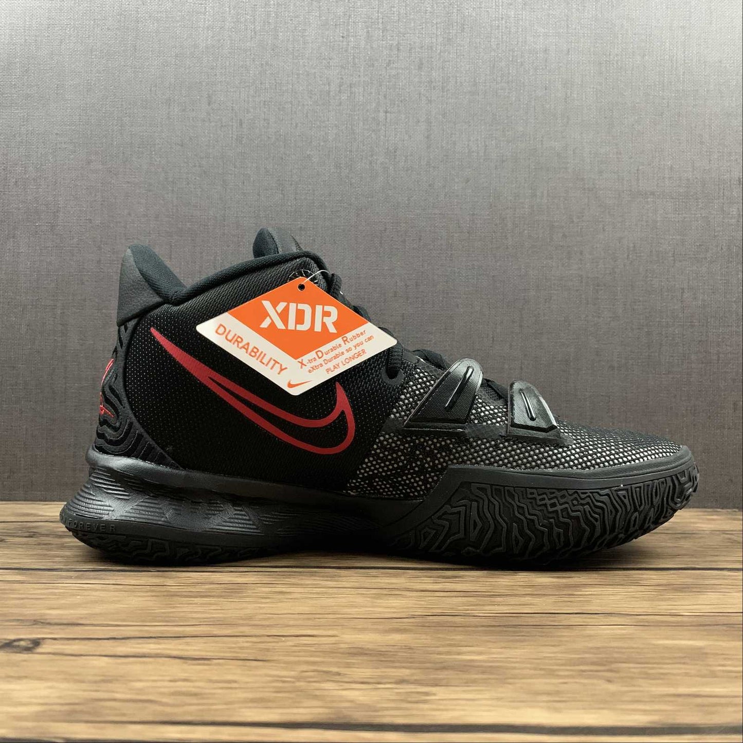 Tênis Nike Kyrie 7