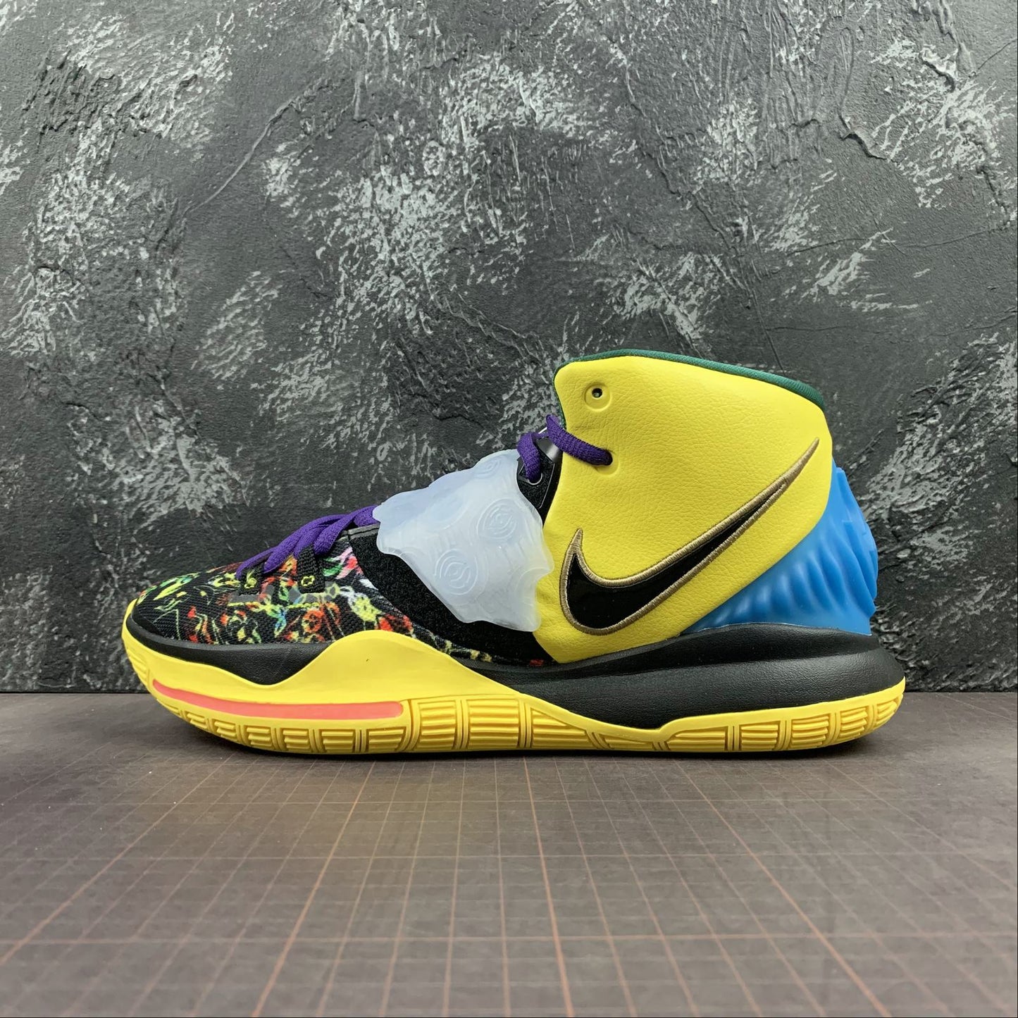 Tênis Nike Kyrie 6