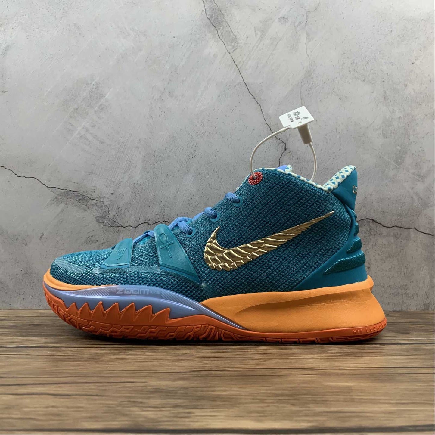 Tênis Nike Kyrie 7
