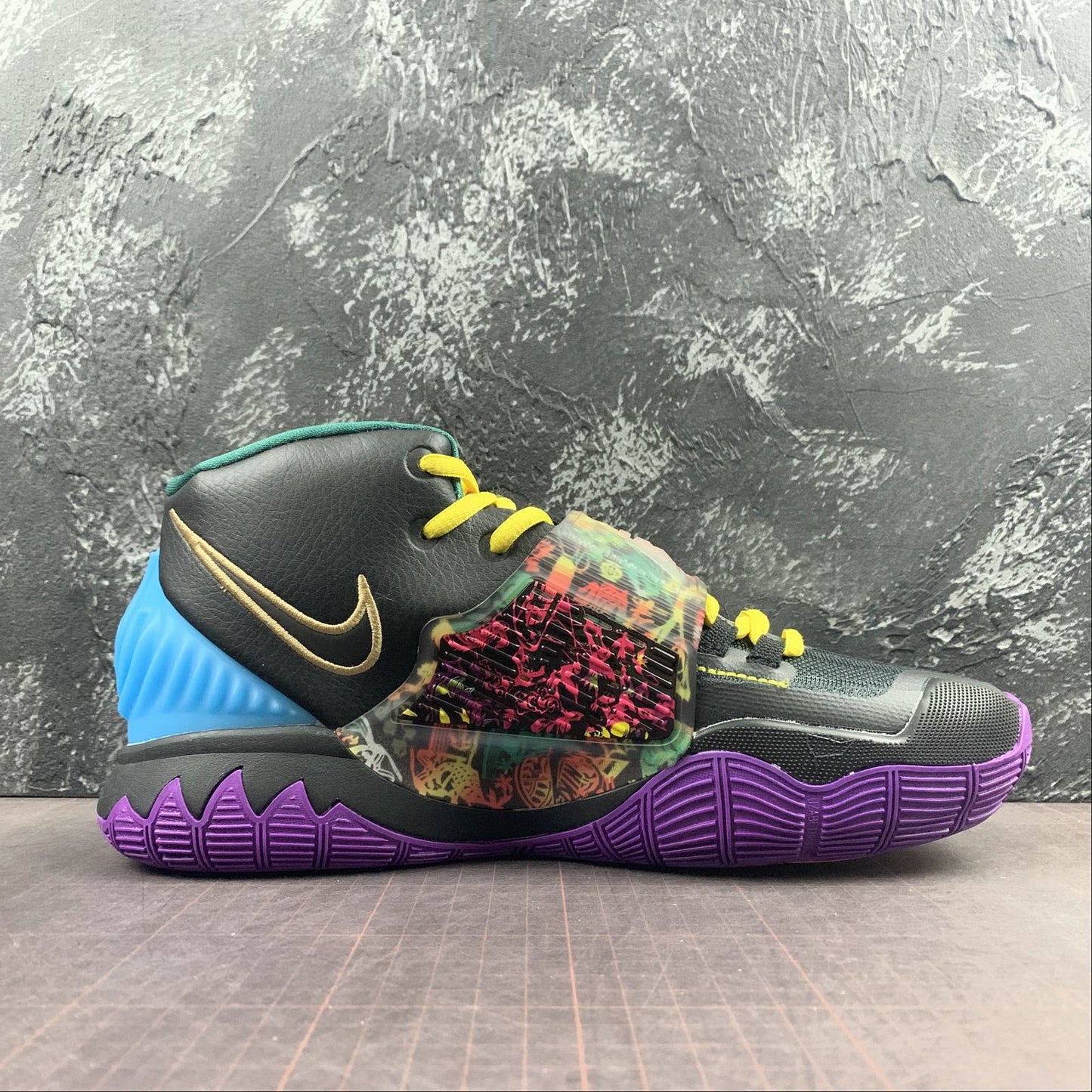 Tênis Nike Kyrie 6