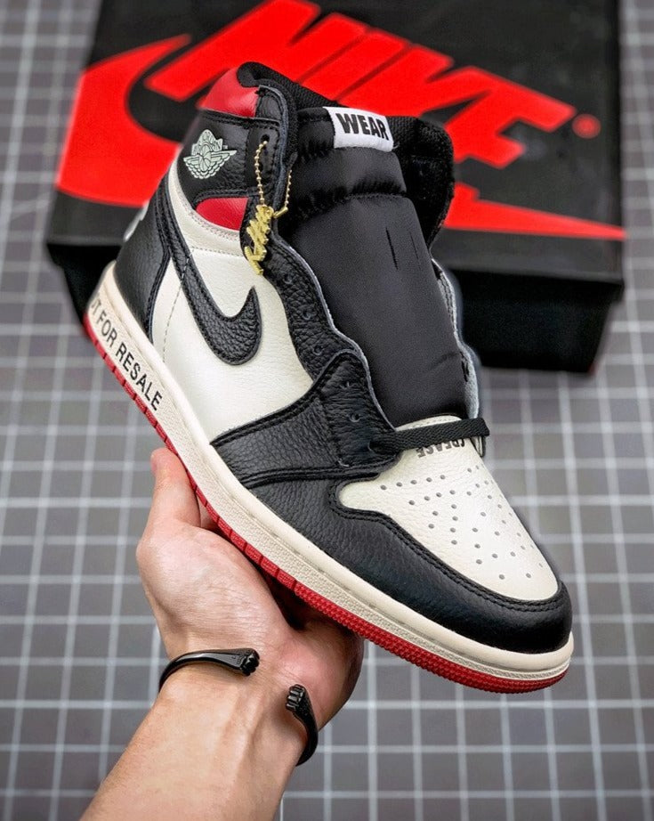 Tênis Nike Air Jordan 1