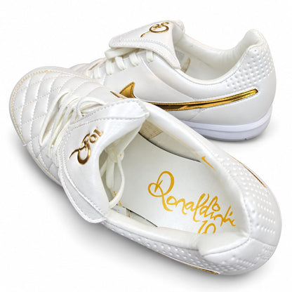 Nike Tiempo R10 - (BR: 38,39.5,40,40,40,42,42,43)