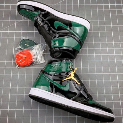 Tênis Nike Air Jordan 1