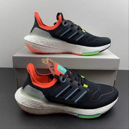 Tênis Ultra Boost 22