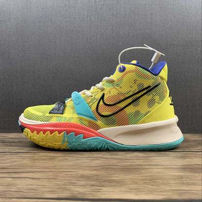 Tênis Nike Kyrie 7