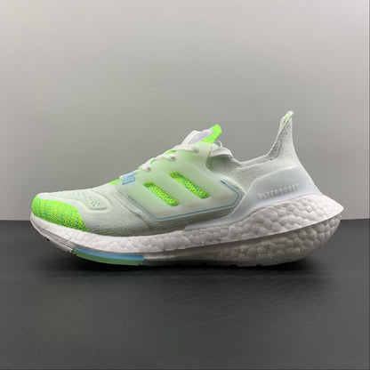 Tênis Ultra Boost 22