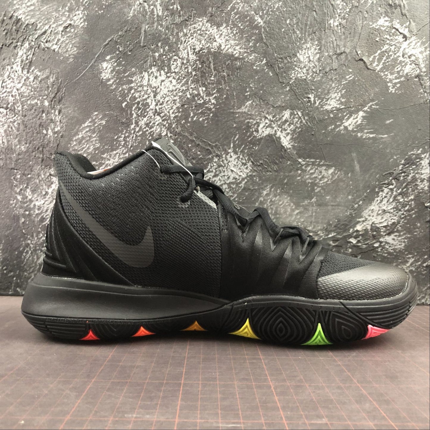 Tênis Nike Kyrie 5