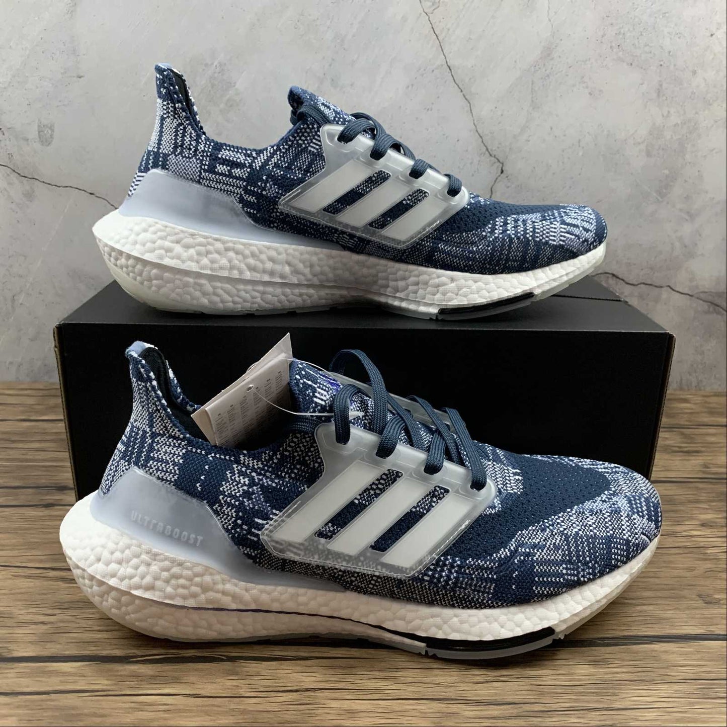 Tênis Ultra Boost 21