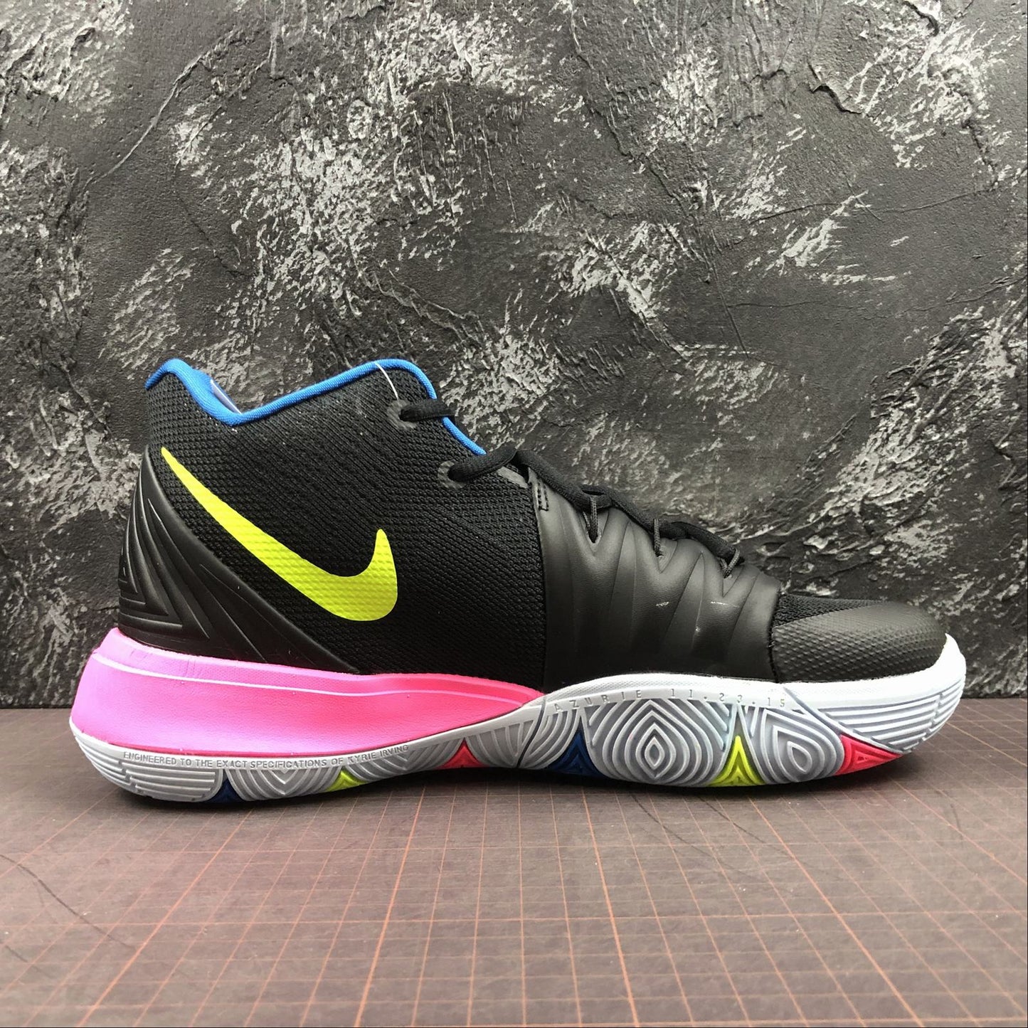 Tênis Nike Kyrie 5