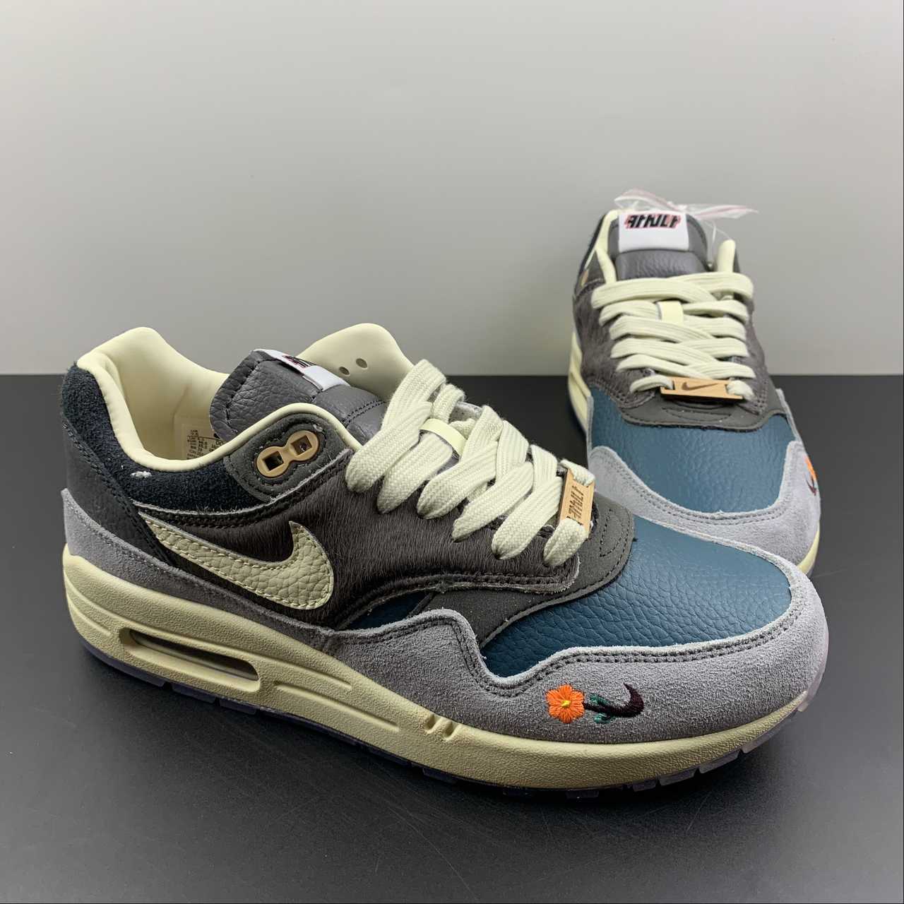 Tênis Nike Air Max 1