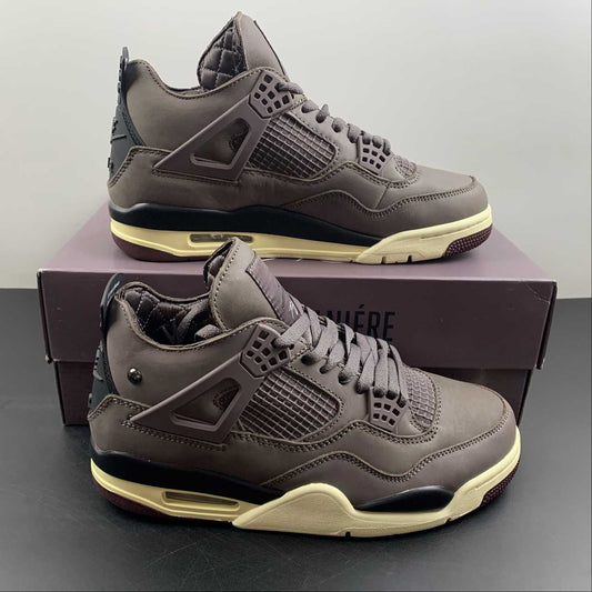 Tênis Nike Air Jordan 4 Retro