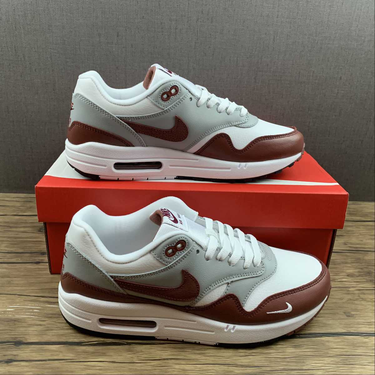 Tênis Nike Air Max 1