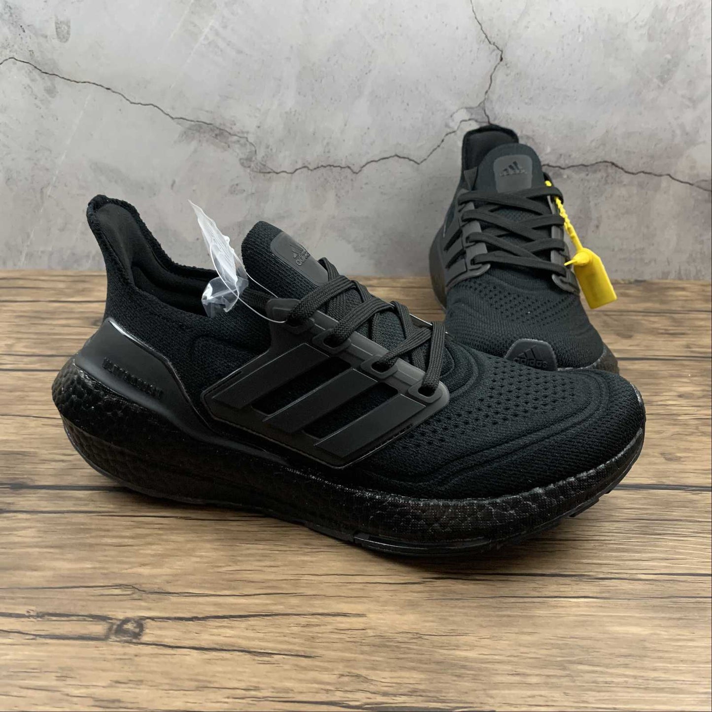 Tênis Ultra Boost 21