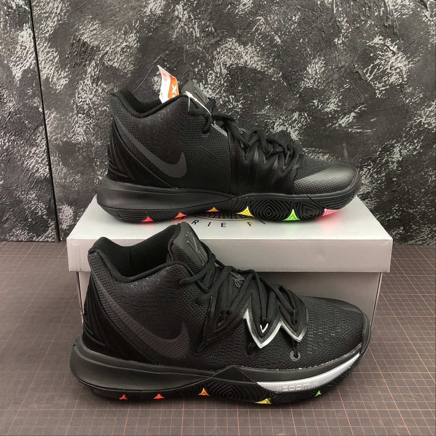 Tênis Nike Kyrie 5