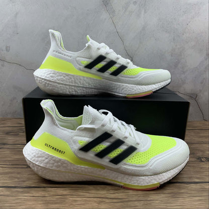 Tênis Ultra Boost 21