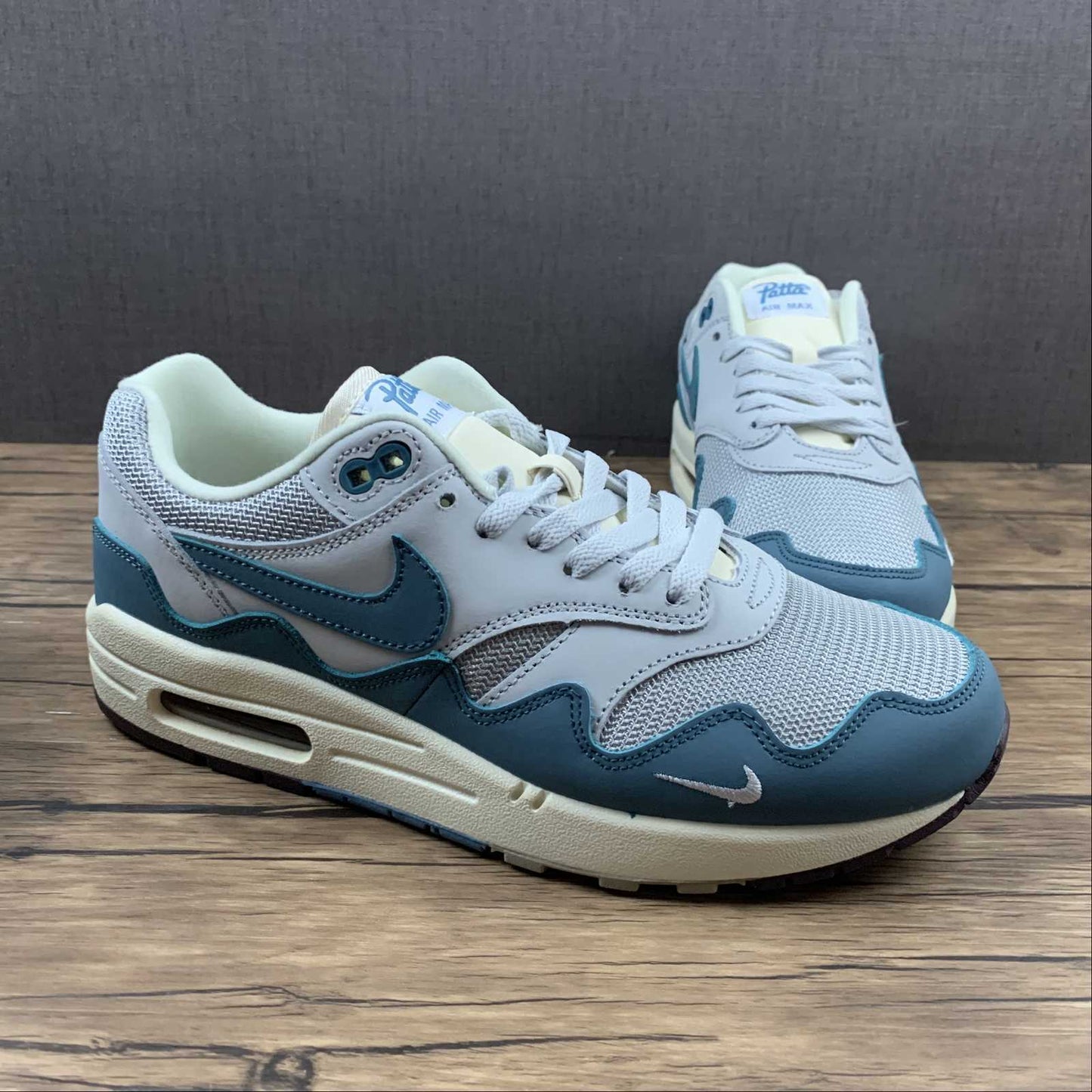 Tênis Nike Air Max 1