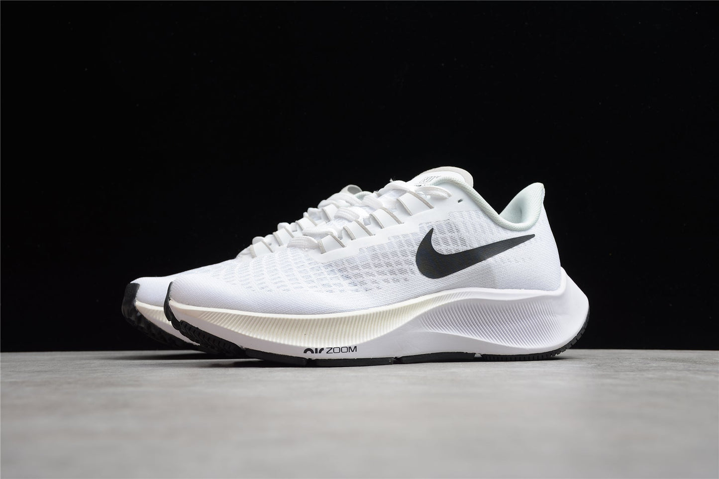 Nike Air Zoom Pegasus 37