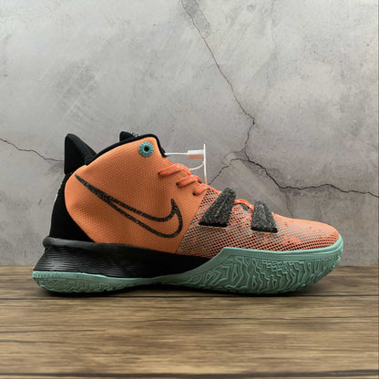 Tênis Nike Kyrie 7