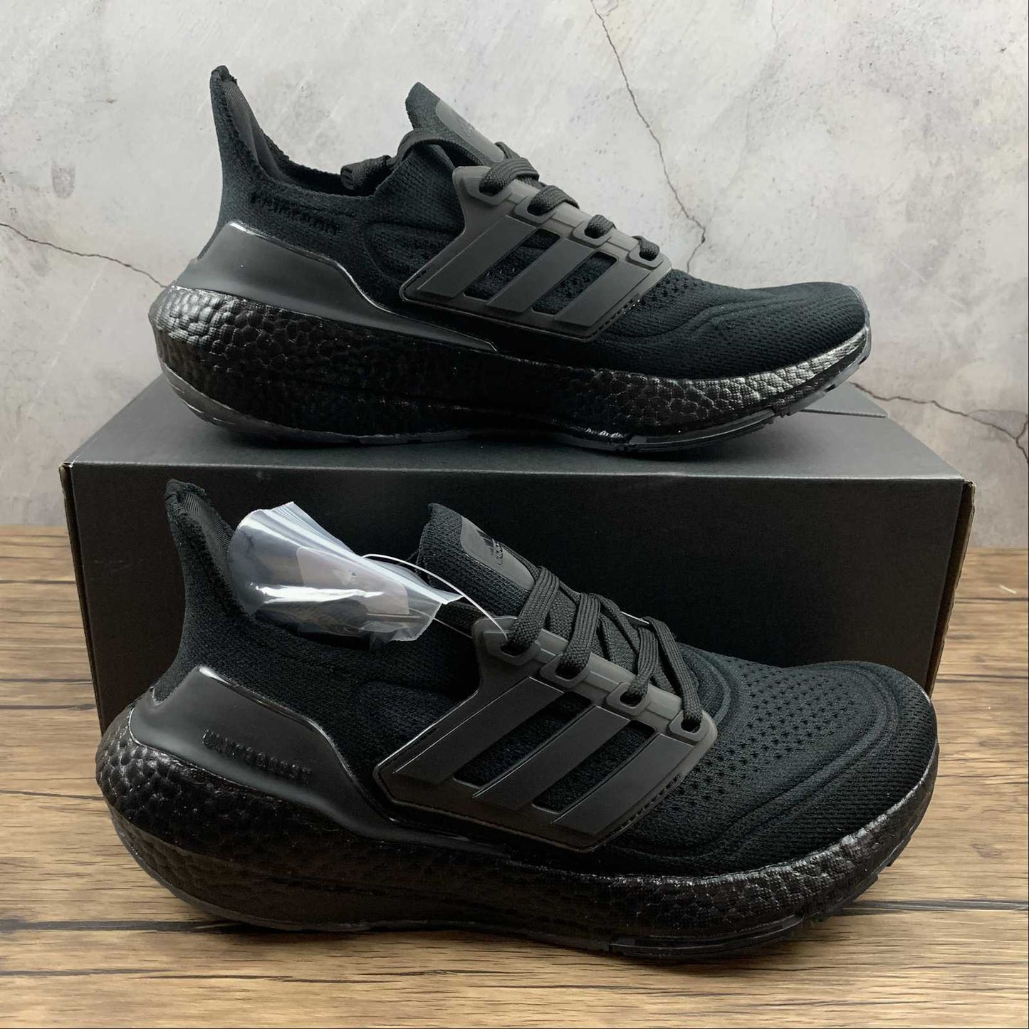 Tênis Ultra Boost 21