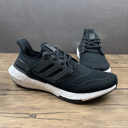 Tênis Ultra Boost 21