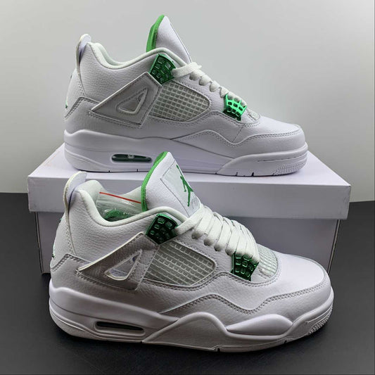 Tênis Nike Air Jordan 4 Retro