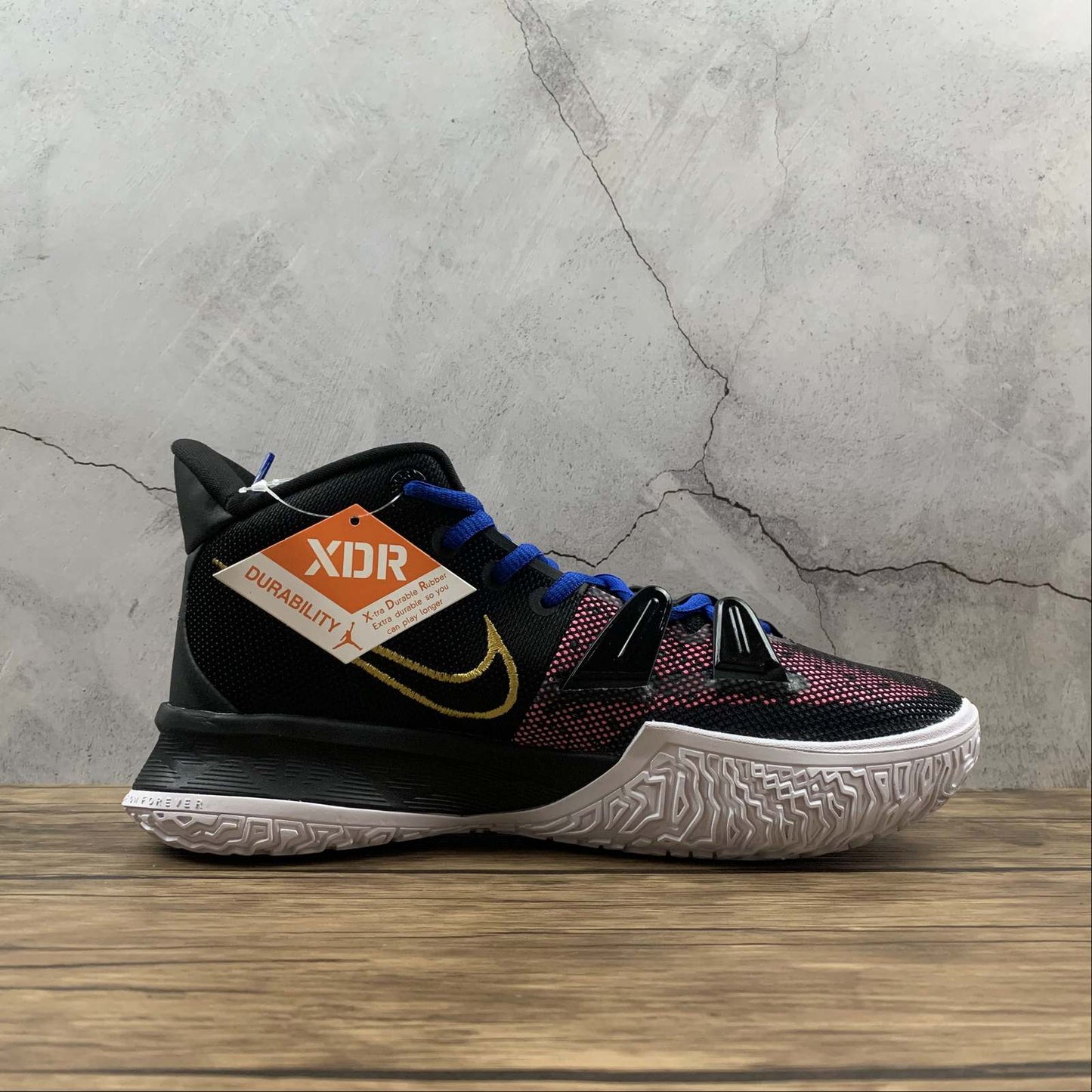 Tênis Nike Kyrie 7