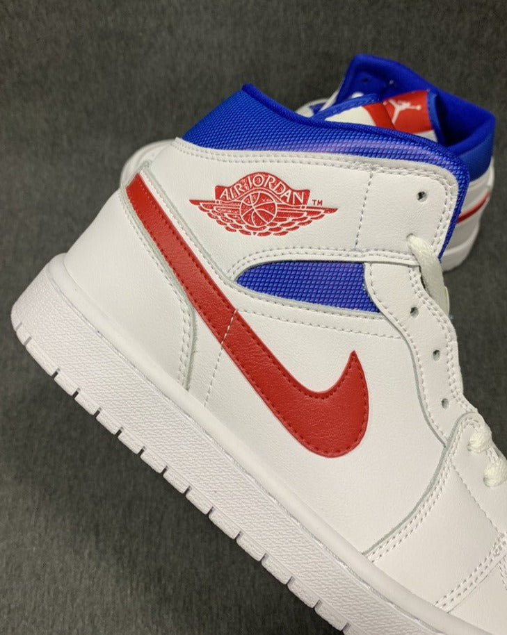 Tênis Nike Air Jordan 1