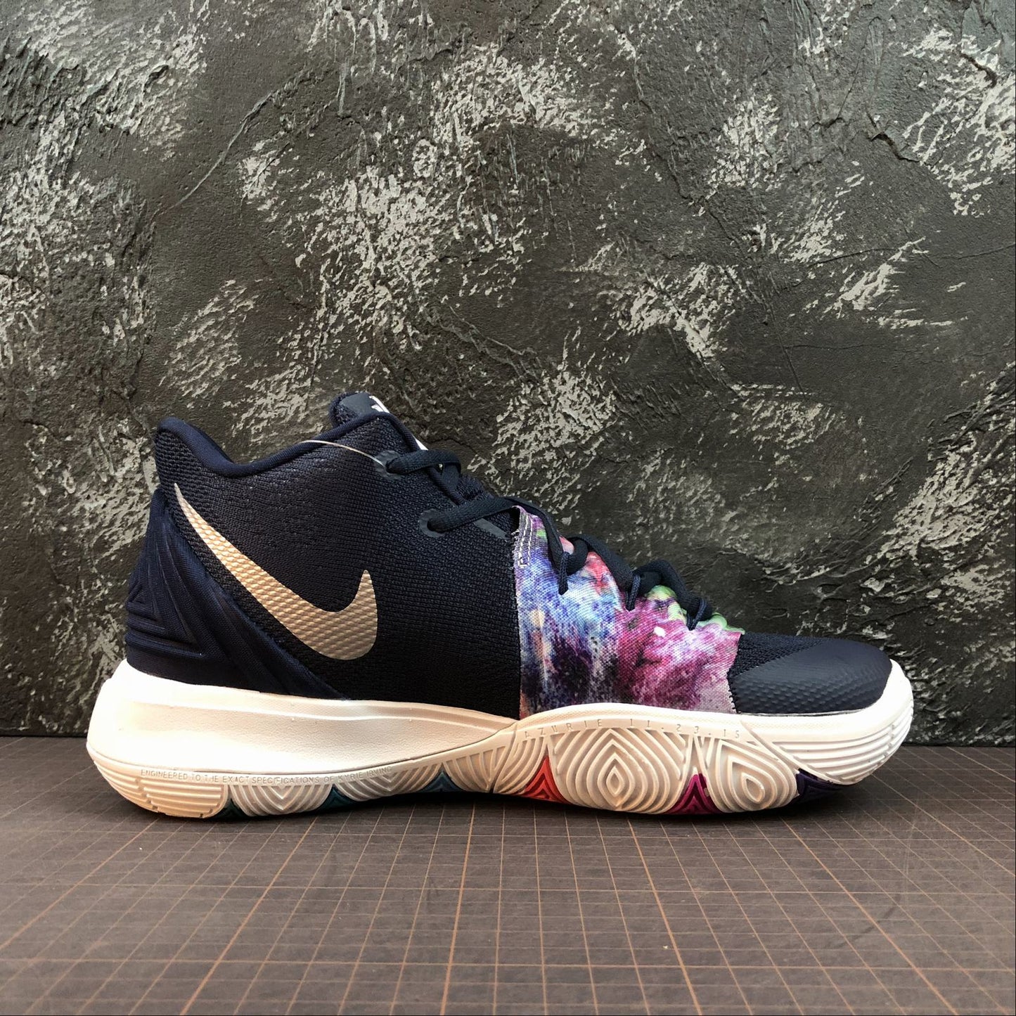 Tênis Nike Kyrie 5