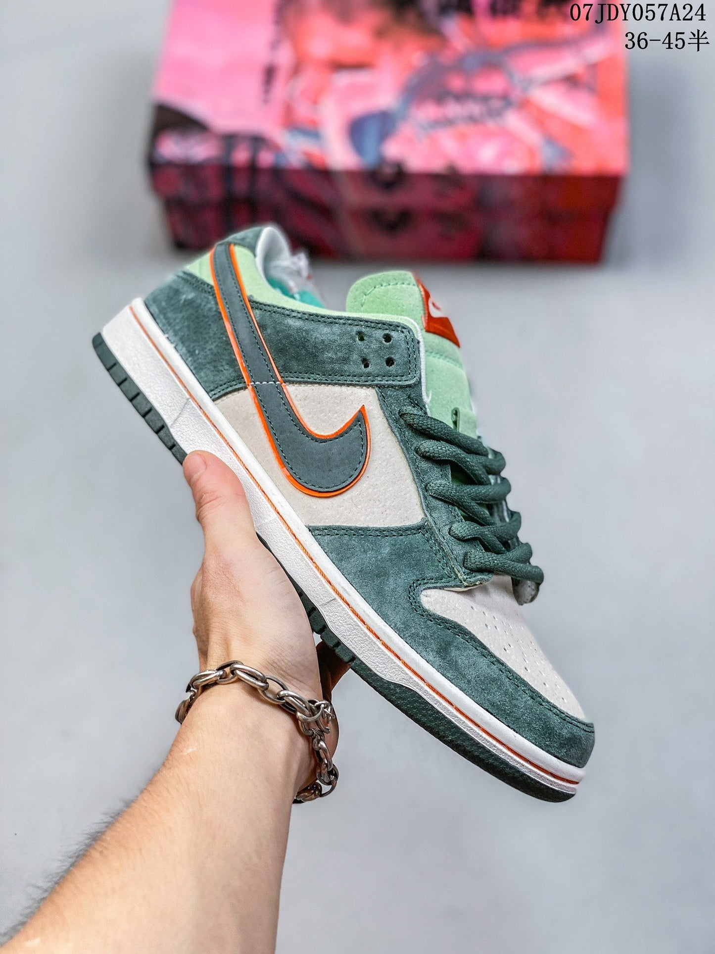 Tênis Dunk SB - CLIQUE PARA VER MAIS CORES