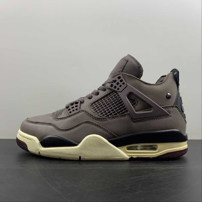 Tênis Nike Air Jordan 4 Retro