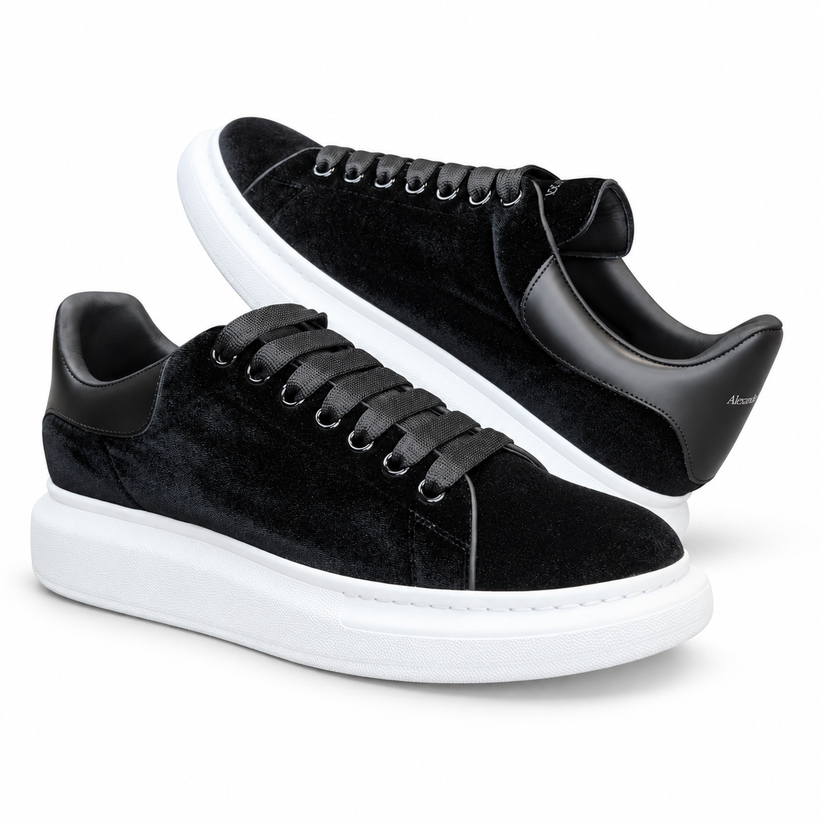 Alexander McQueen Oversized Velvet (BR: 43)