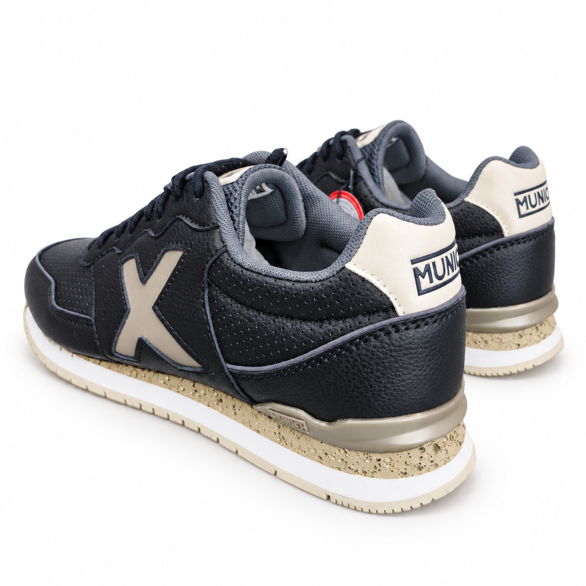 Munich Dash Premium 255 (BR:39)