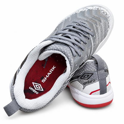 Umbro Pro 5 Bump Shark Edición Limitada (BR: 34, 36, 38, 39, 39, 40, 40, 41, 41, 42, 43)