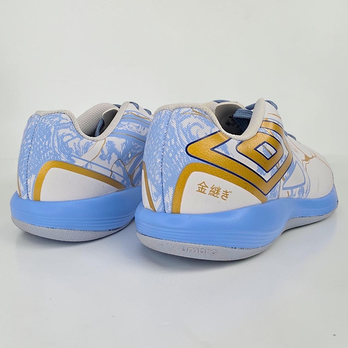 Umbro Pro 5 Bump Kintsugi Futsal - Infantil - Blanco/Azul/Dorado